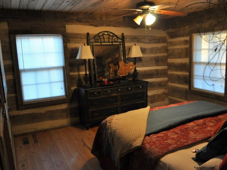 Experience Rustic Luxury: The Cabin in the Vines