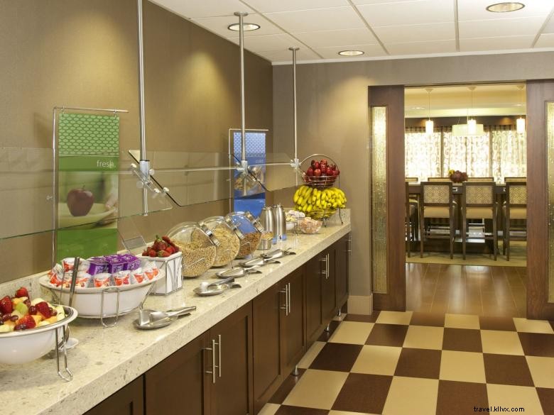 Hampton Inn Lawrenceville – Comfortable Stay & Convenient Amenities