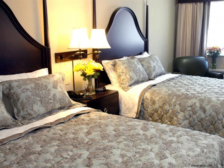 Mulberry Grove Inn – Historic Elegance Meets Modern Comfort