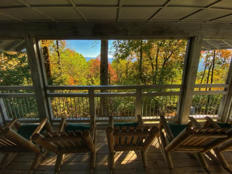 Len Foote Hiking Inn – Your Ultimate Trailhead Retreat