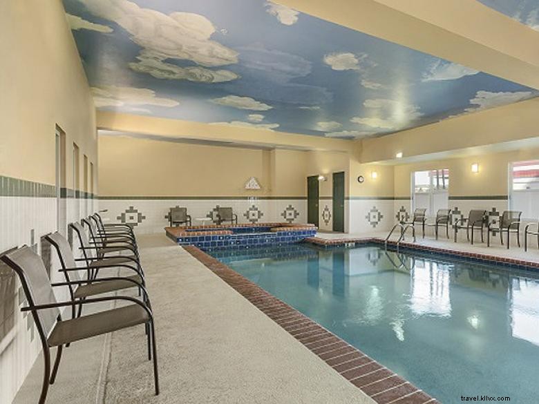 Country Inn & Suites by Radisson – Valdosta | Comfortable & Convenient Stay