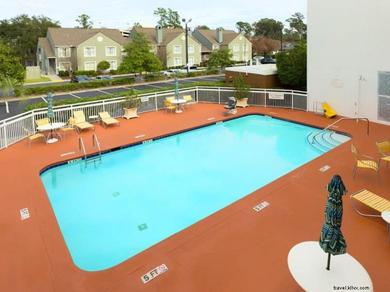 Baymont by Wyndham Savannah Midtown – Modern Comfort & Convenient City Access