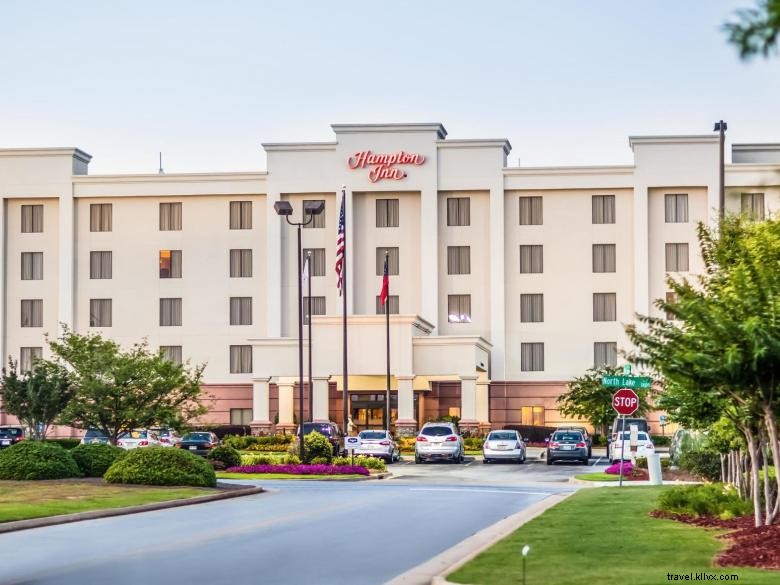 Hampton Inn Columbus North: Comfortable Stay & Convenient Location