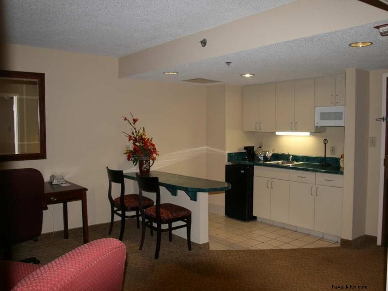 Hampton Inn Columbus North: Comfortable Stay & Convenient Location