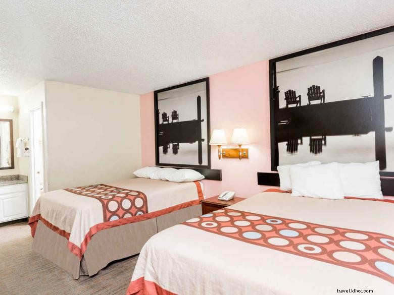 Super 8 by Wyndham Statesboro – Comfortable, Affordable Stay