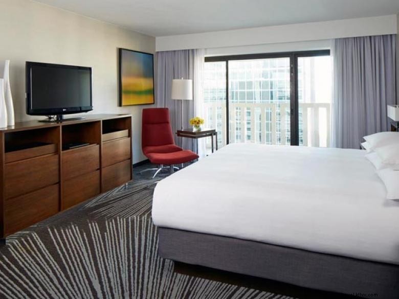 Hyatt Regency Atlanta: Luxury Comfort & Prime Downtown Location