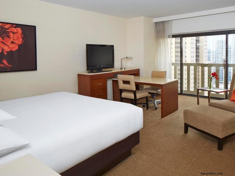 Hyatt Regency Atlanta: Luxury Comfort & Prime Downtown Location