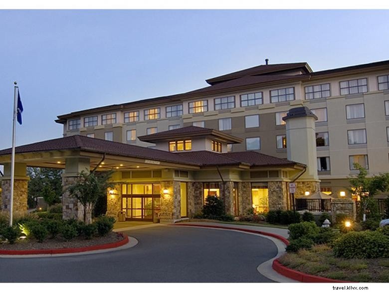 Hilton Garden Inn Atlanta NW/Wildwood – Modern Comfort & Convenient Location