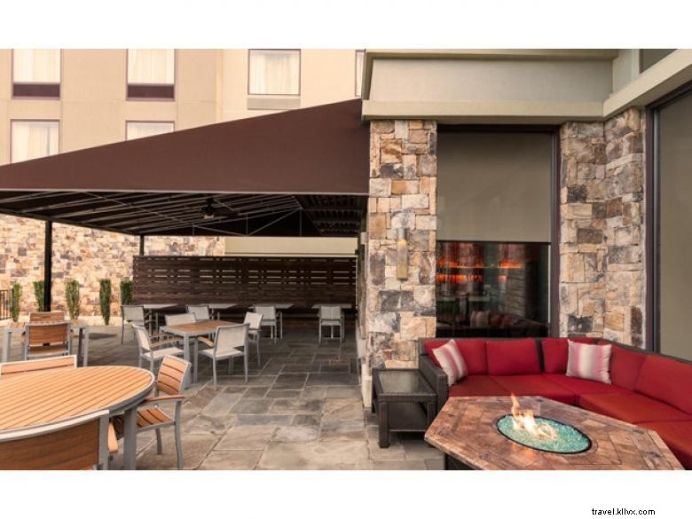 Hilton Garden Inn Atlanta NW/Wildwood – Modern Comfort & Convenient Location