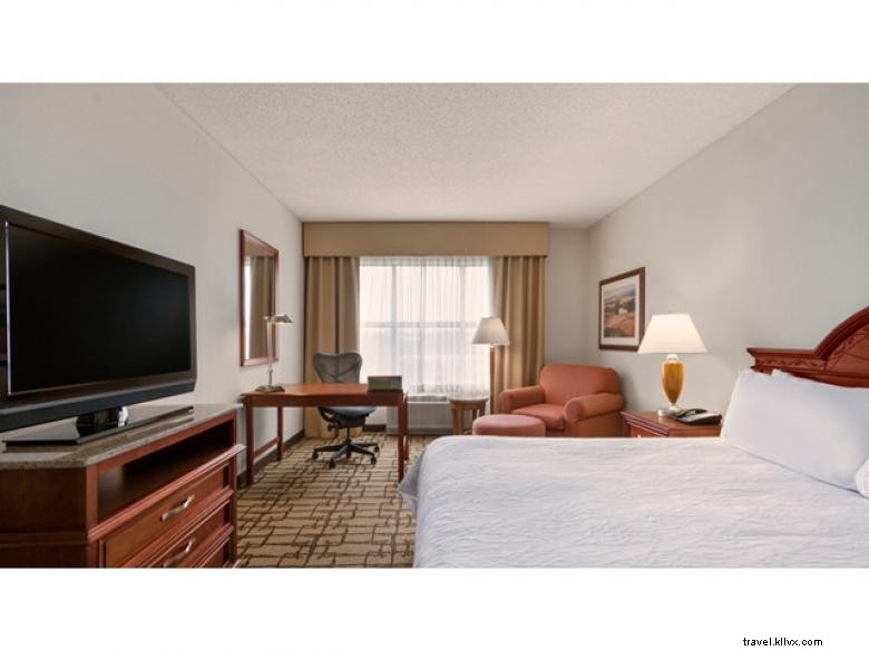 Hilton Garden Inn Atlanta NW/Wildwood – Modern Comfort & Convenient Location
