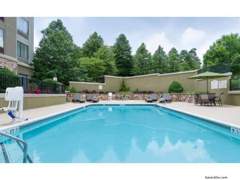 Hilton Garden Inn Atlanta NW/Wildwood – Modern Comfort & Convenient Location