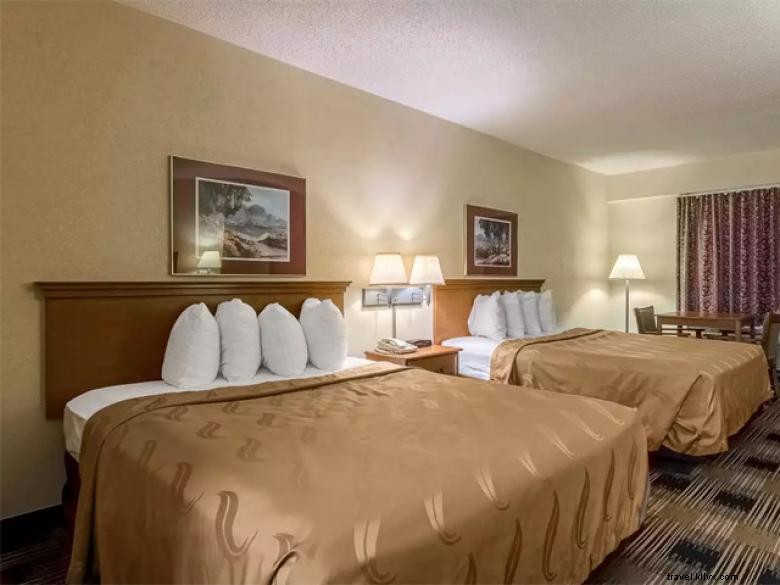 Quality Inn Oakwood – Comfortable & Convenient Hotel Stay