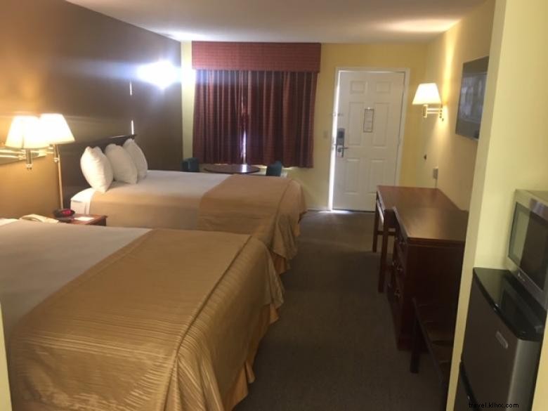 Loyalty Inn: Comfort & Hospitality in Magnolia Midlands