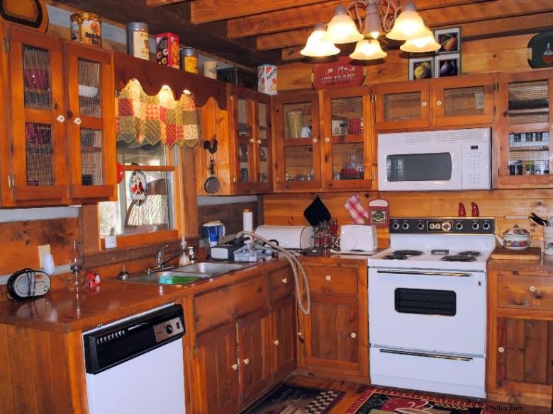 Snuffy s Shack: Cozy Café & Snack Spot