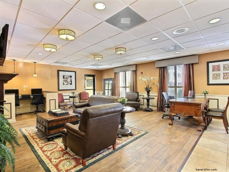 Best Western Plus – Savannah Historic District: Modern Comfort in Historic Charm