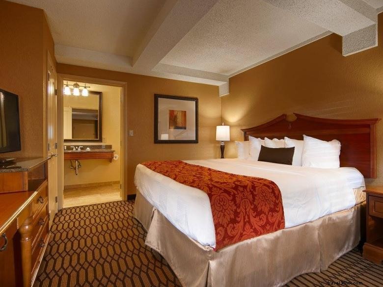 Best Western Plus – Savannah Historic District: Modern Comfort in Historic Charm