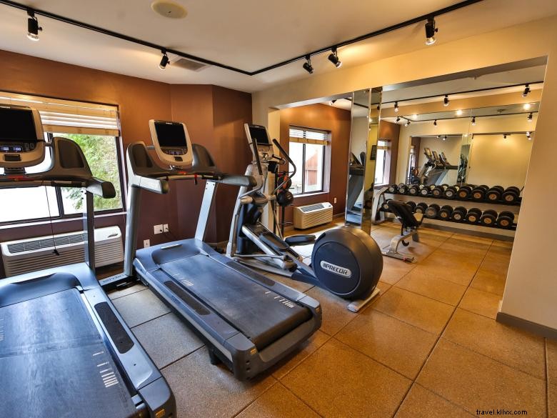 DoubleTree by Hilton Hotel Atlanta – Alpharetta: Luxury Comfort & Modern Amenities