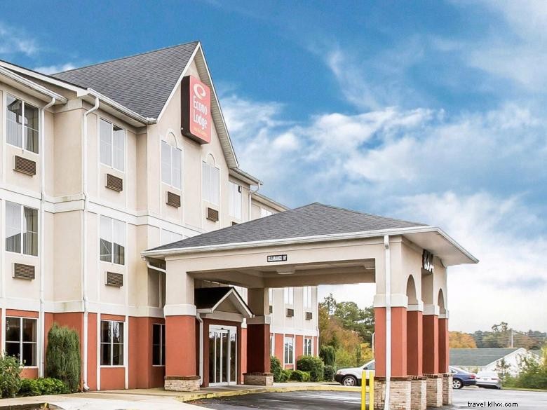 Econo Lodge Inn & Suites – Your Comfortable Stay in Douglasville