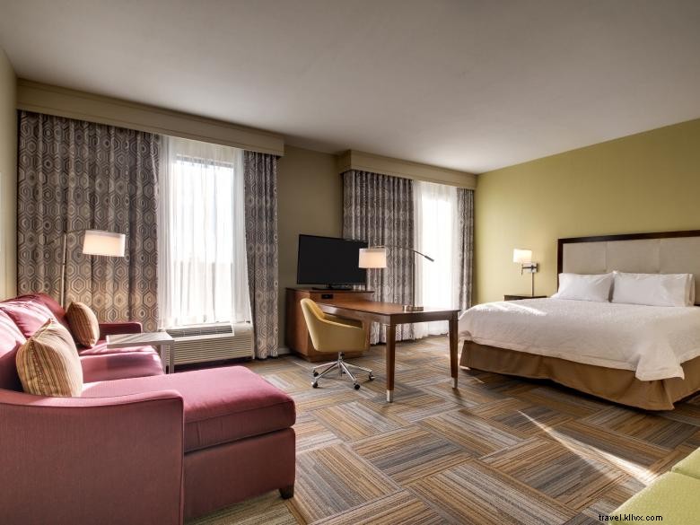 Experience Comfort & Convenience at Hampton Inn & Suites Cordele