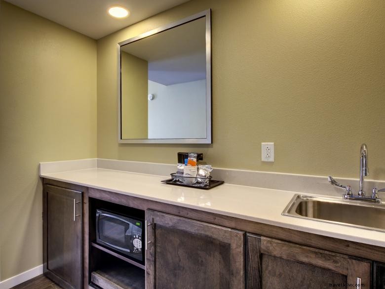 Experience Comfort & Convenience at Hampton Inn & Suites Cordele