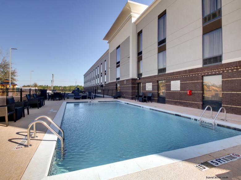 Experience Comfort & Convenience at Hampton Inn & Suites Cordele
