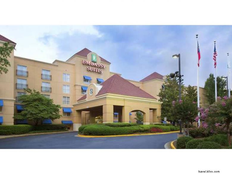 Embassy Suites by Hilton – Modern Comfort Near Atlanta Airport