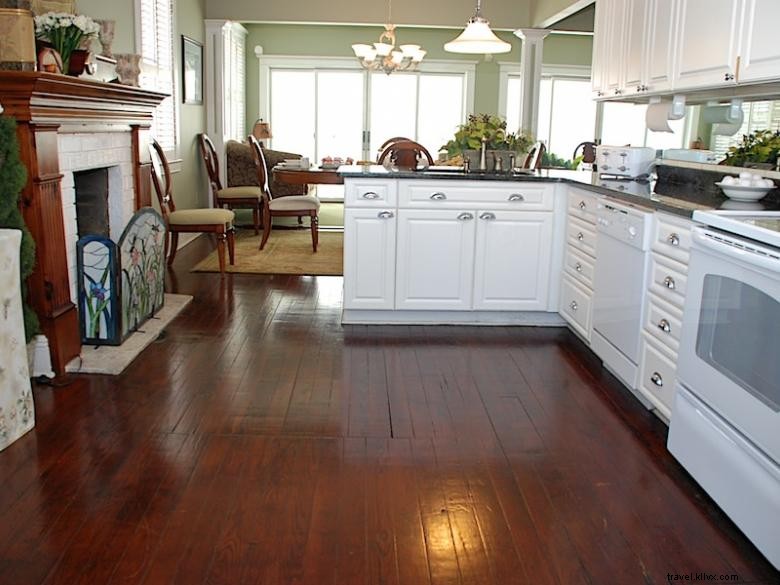 DeSoto Beach Bed & Breakfast – Cozy Oceanfront Retreat