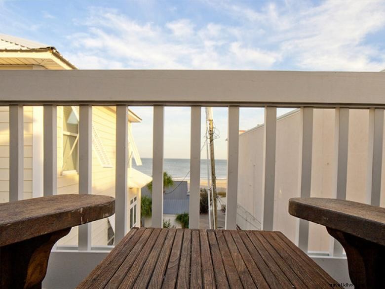 DeSoto Beach Bed & Breakfast – Cozy Oceanfront Retreat