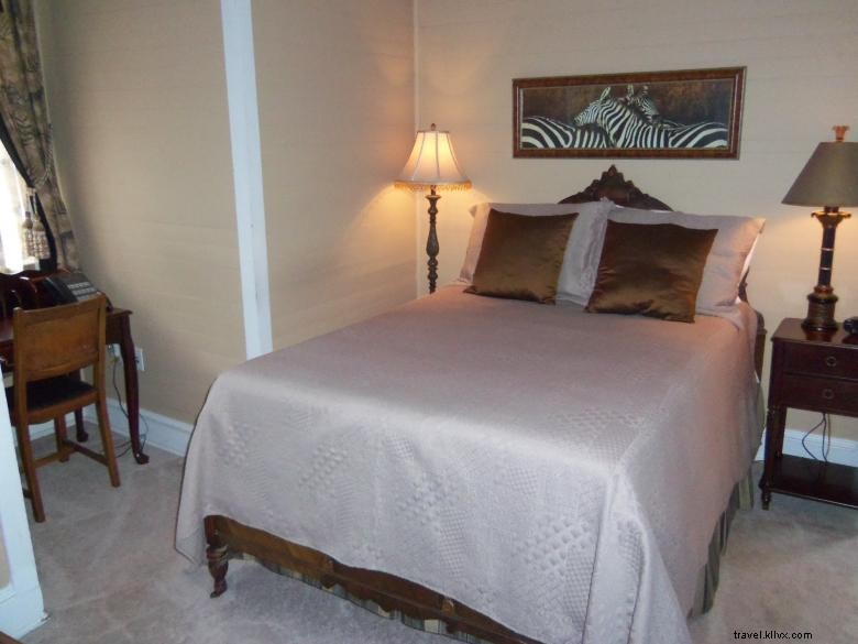 The Ragsdale Inn – Historic Coastal Retreat & Wedding Venue