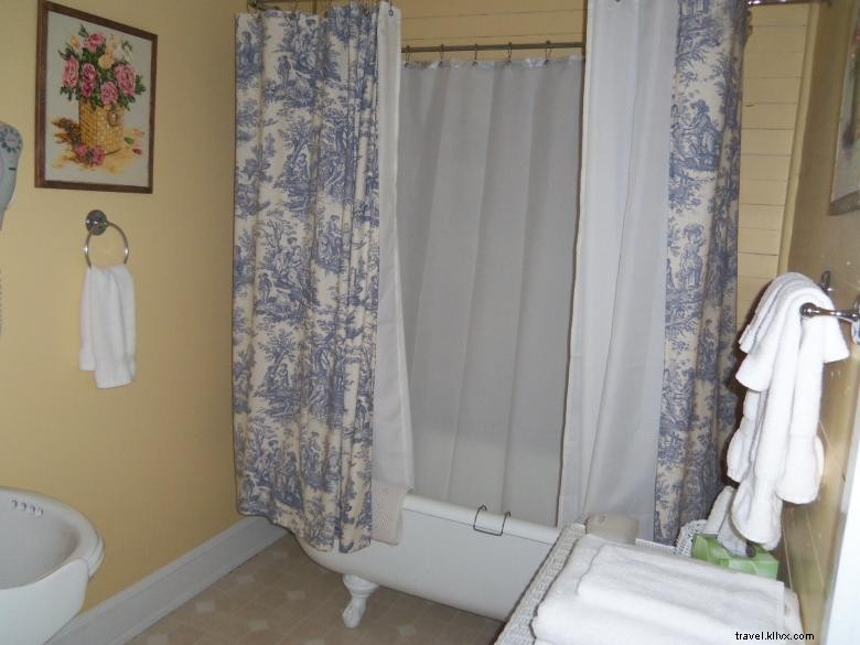 The Ragsdale Inn – Historic Coastal Retreat & Wedding Venue