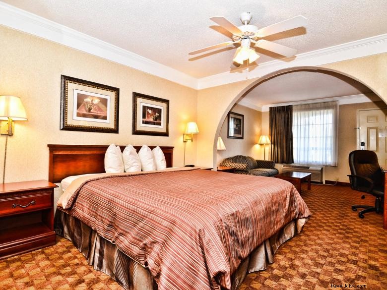 PeachState Inn & Suites – Comfortable & Convenient Hawkinsville Stay