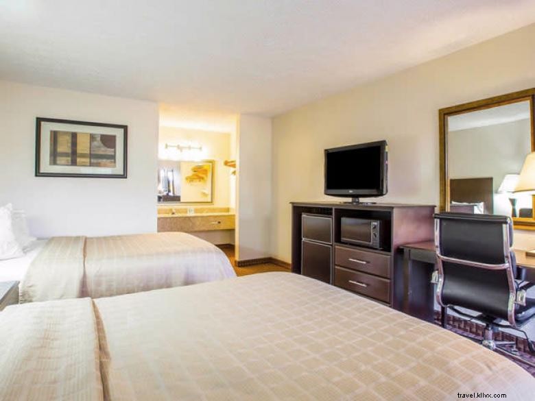 Quality Inn Dahlonega – Comfort & Convenience in the Heart of Georgia