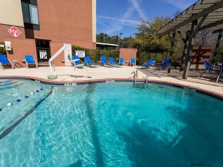 Ecco Suites Augusta – Luxury Comfort & Convenient Location