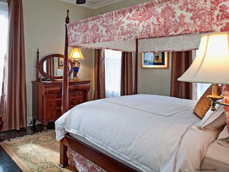 The Galloway House Inn – Cozy Scottish Heritage Hotel