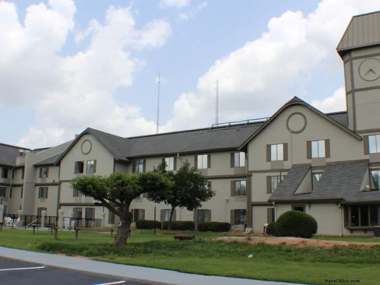 Araamda Inn, Norcross: Cozy Comfort & Premium Hospitality