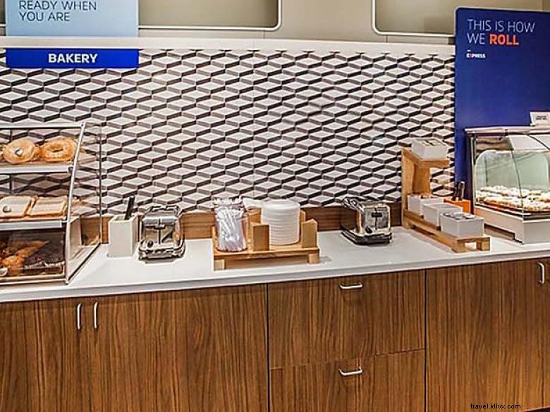 Holiday Inn Express & Suites Covington – Comfortable & Convenient Stay