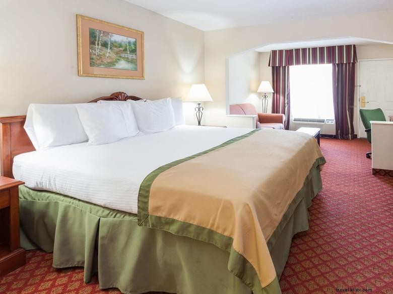 Baymont by Wyndham Covington – Modern Comfort in Historic Heartland