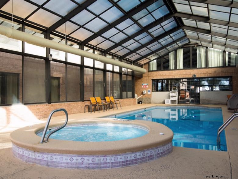 Comfort Inn & Suites – Your Home Away from Home in Perry