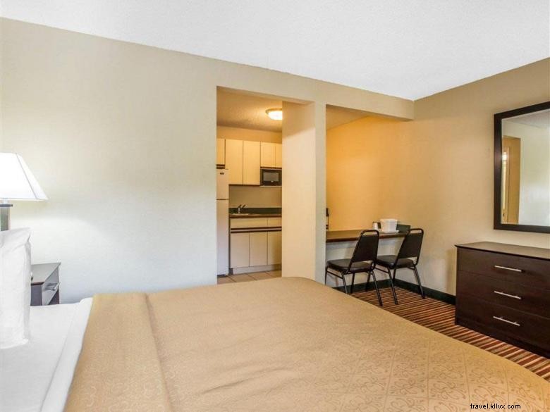 Suburban Extended Stay Augusta – Comfort & Convenience Near Downtown