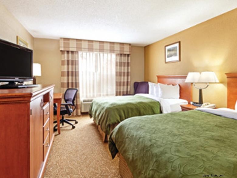 Country Inn & Suites by Radisson – Your Comfortable Home Base in Hinesville, Georgia