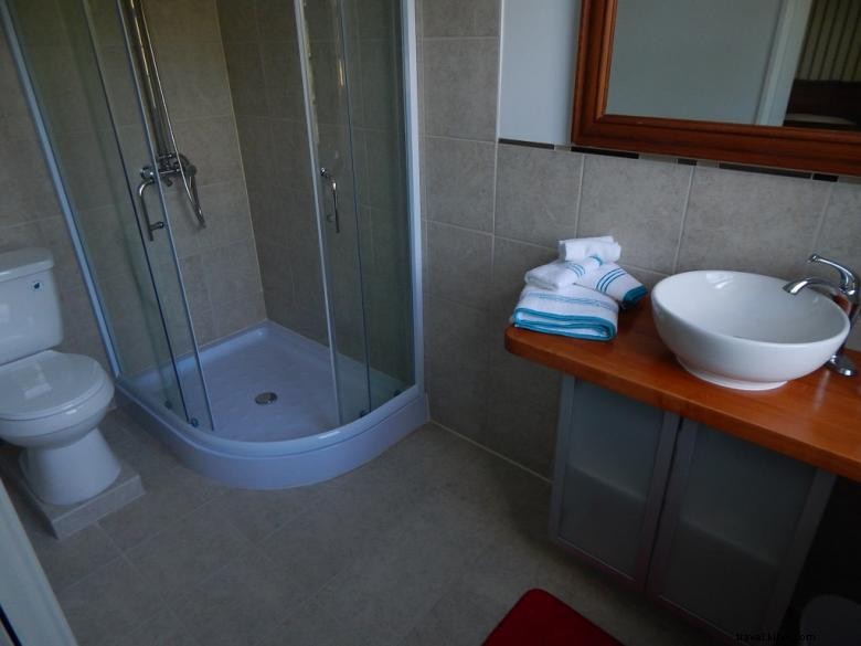 Fruits of Vienna Bed & Breakfast – Elegant Comfort & Fresh Morning Delights