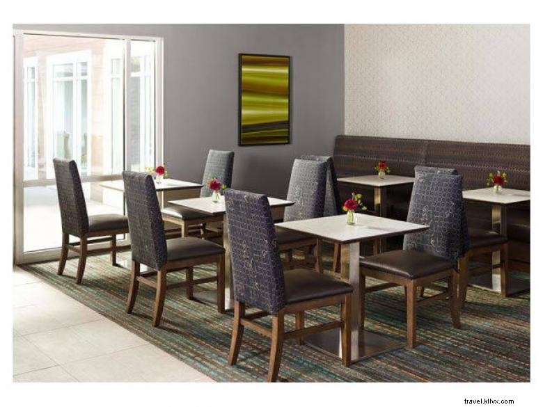 Residence Inn at Savannah Airport: Comfort & Convenience