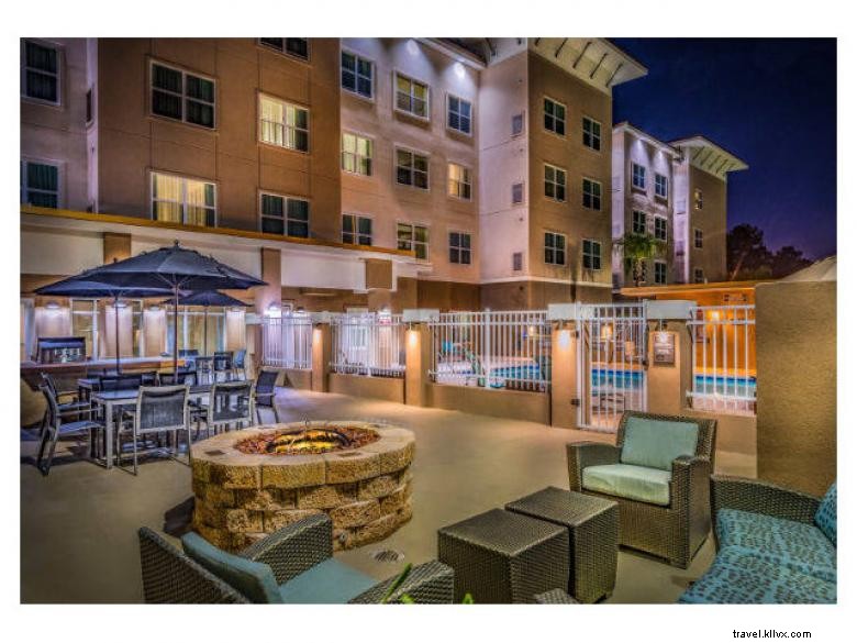 Residence Inn at Savannah Airport: Comfort & Convenience