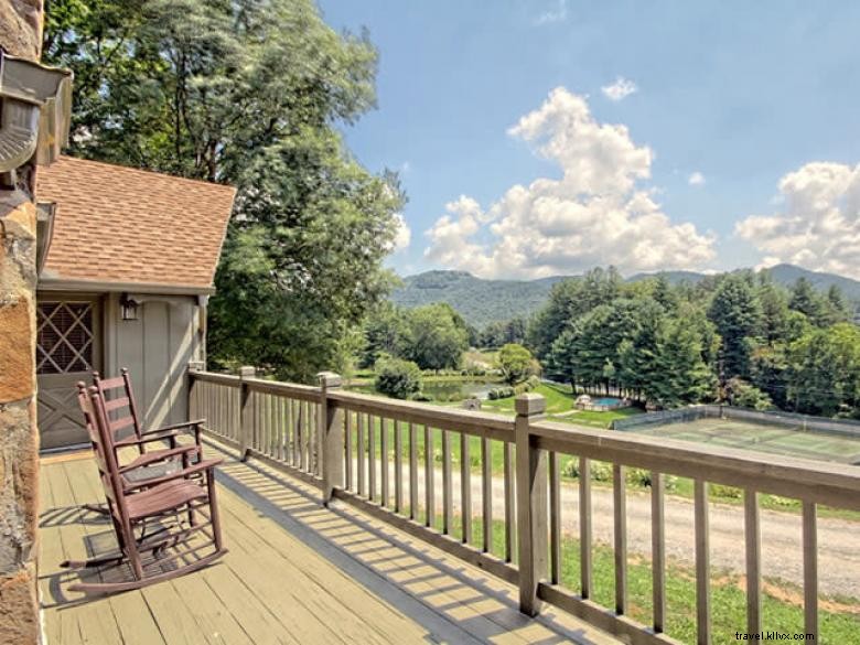 Chalet Village: Your Alpine Retreat