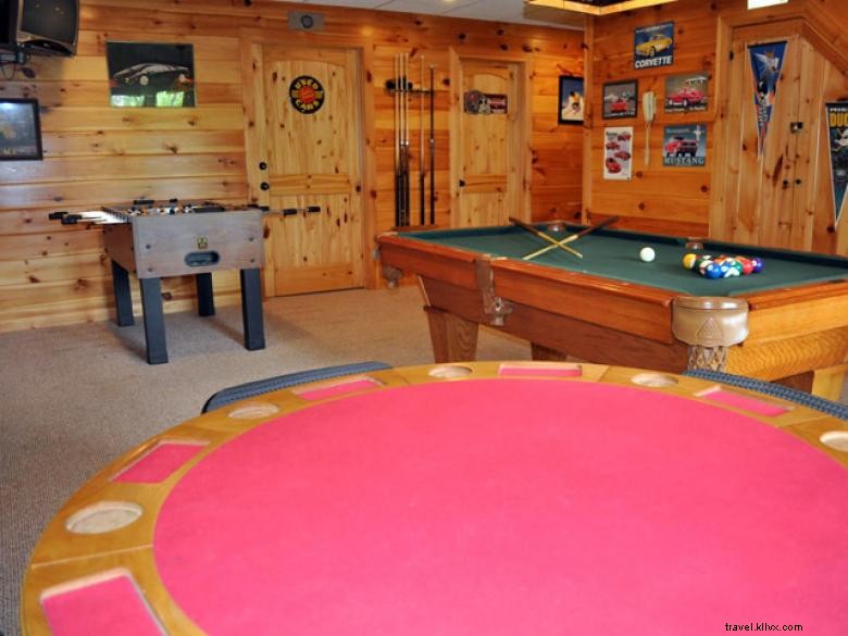 Cuddle Up Cabin Rentals – Your Serene & Cozy Escape in the Woods