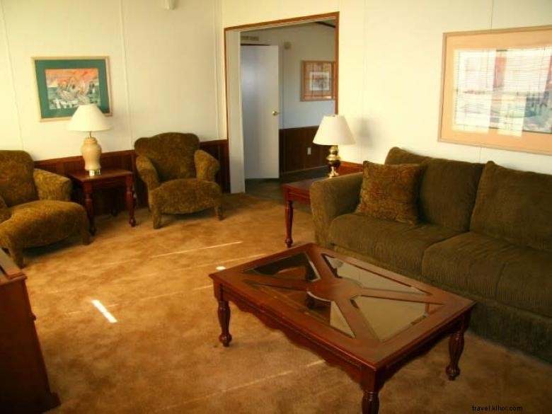 Highland Marina Resort – Premium Waterfront Living & Recreation