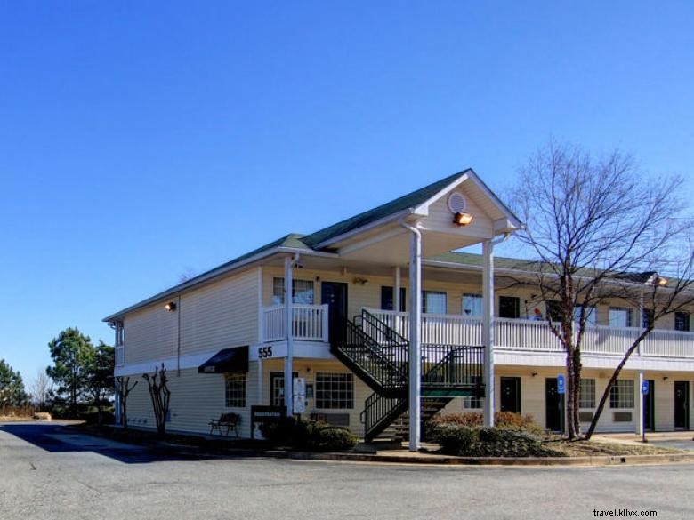 InTown Suites Cumming – Affordable Extended Stay in Northeast Georgia