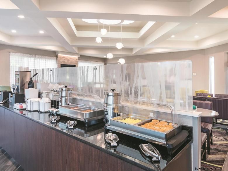 Stay Comfortable & Convenient at La Quinta Inn & Suites – Atlanta Conyers