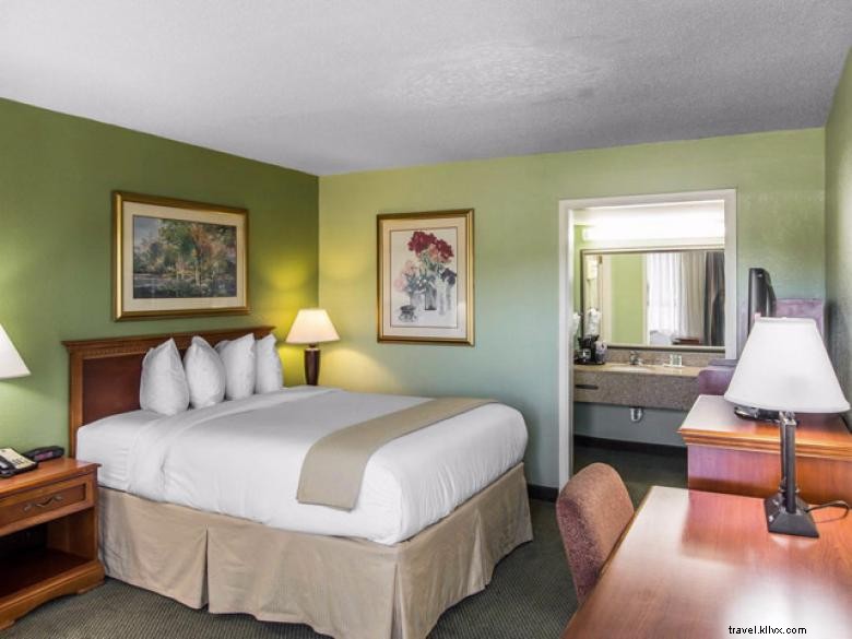 Quality Inn & Suites Waycross – Comfortable Stay in Coastal Georgia
