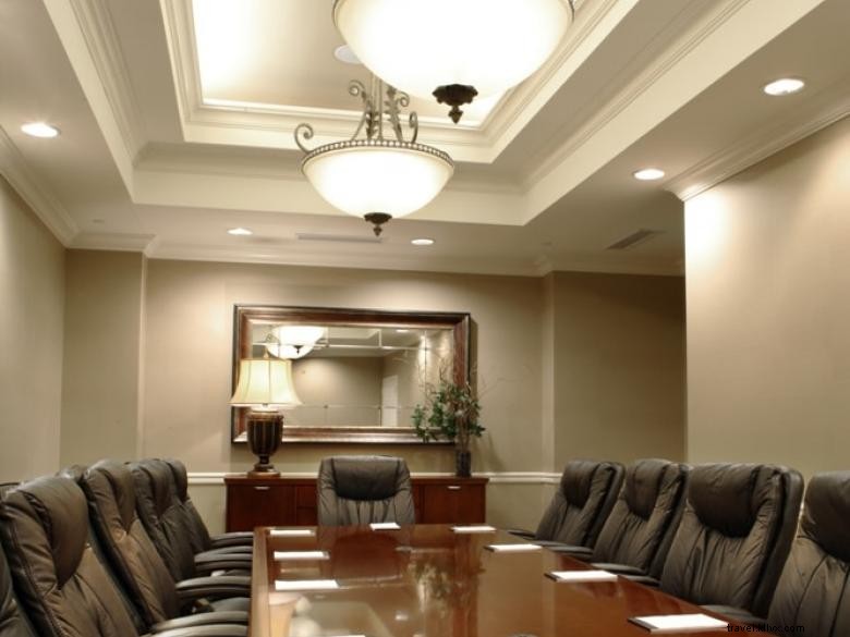 Holiday Inn Express Savannah Historic District – Comfortable & Convenient Stay